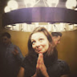 Meet your Posher, Cara